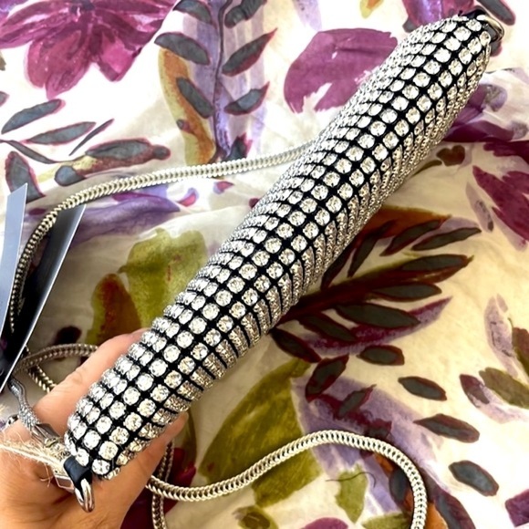 Brand New Expressions NYC Rhinestone Foldover Clutch Crossbody Purse Sparkly - Picture 7 of 14